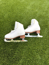 Ladies figure skates for sale  Carlsbad