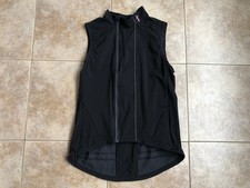 Usado, Rapha limited edition cycling gilet Size M comprar usado Usado, Rapha limited edition cycling gilet Size M comprar usado  Enviando para Brazil