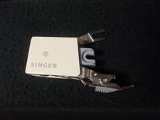 Singer sewing machine for sale  Mount Carmel