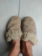 Pantofola donna ugg usato  Tirano