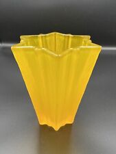 Vase verre jaune d'occasion  Strasbourg-