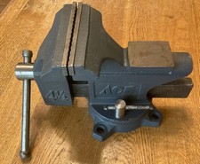 Maca de banco base giratória mandíbulas largas em excelente estado usado 4-1/2" ACE comprar usado Maca de banco base giratória mandíbulas largas em excelente estado usado 4-1/2" ACE comprar usado  Enviando para Brazil