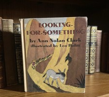 Looking For Something by Ann Nolan Clark comprar usado Looking For Something by Ann Nolan Clark comprar usado  Enviando para Brazil