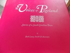 The Voices of Pageland: Stories of a South Carolina Town comprar usado  Enviando para Brazil
