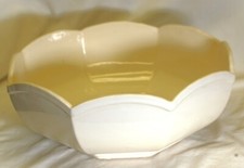 Tigela de cerâmica para servir frutas octógono mesa central EUA comprar usado Tigela de cerâmica para servir frutas octógono mesa central EUA comprar usado  Enviando para Brazil