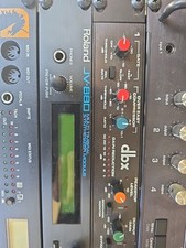 Módulo orquestal sintetizador multitímbrico Roland JV-880 instalado y cables segunda mano  Embacar hacia Mexico
