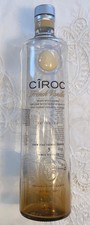 (1) GARRAFA VAZIA DE 750 ML DE VODKA FRANCESA CIROC VODKA COM TAMPA Colecionável Genuíno, usado comprar usado  Enviando para Brazil