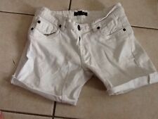 Short jeans blanc d'occasion  Argenteuil