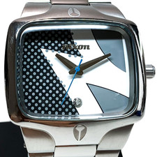 Nixon ultra rare d'occasion  Expédié en France