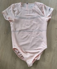 Nike damen body gebraucht kaufen  Gröbenzell