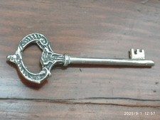 Ciondolo argento 800 usato  Torricella del Pizzo