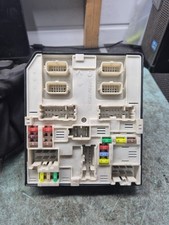 Módulo fusível Renault Master III 2016 284B66852R  comprar usado  Enviando para Brazil