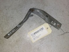 Charniere capot gauche d'occasion Charniere capot gauche d'occasion  Chambray-lès-Tours