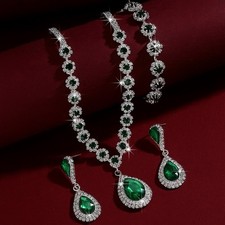 Emerald crystal jewelry for sale Emerald crystal jewelry for sale  LUTON