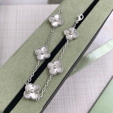Authentic van cleef d'occasion  Expédié en Belgium