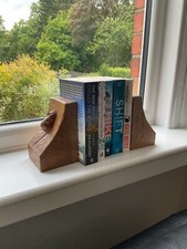 Pair bookends robert for sale  STOKE-ON-TRENT