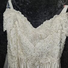Venus wedding gown for sale  Sunbury