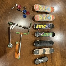 Mini scooters de dedo e skates lote de 9 com ferramentas e rodas extras comprar usado  Enviando para Brazil