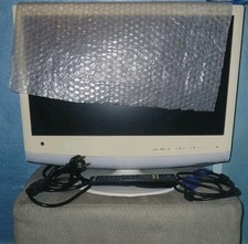Monitor flatron bianco usato  Massarosa