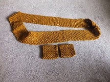 Lindo cachecol novo feito à mão Croch Infinity e 2 pulseiras lantejoulas de ouro profundo AB comprar usado Lindo cachecol novo feito à mão Croch Infinity e 2 pulseiras lantejoulas de ouro profundo AB comprar usado  Enviando para Brazil