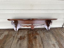 Prateleira de parede antiga vitoriana pendurada de madeira Knick Knack com design esculpido, usado comprar usado  Enviando para Brazil