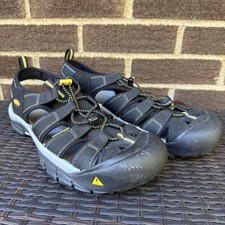 Keen newport men for sale  Danville