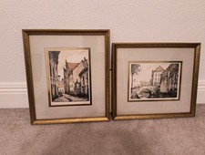 Two framed roger d'occasion  Expédié en Belgium
