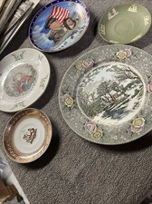 Lot different plates for sale  Warwick