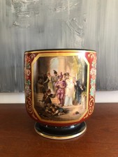 Superbe cache pot d'occasion Superbe cache pot d'occasion  Châtillon-sur-Loire