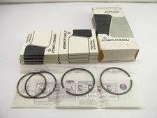 Anéis de pistão de motor Perfect Circle 40882-030 0,030" 1971-1995 GM 350 400 455-V8 comprar usado  Enviando para Brazil