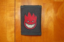 Carteira vintage Spitfire preta vermelha vintage retrô skate bom estado comprar usado Carteira vintage Spitfire preta vermelha vintage retrô skate bom estado comprar usado  Enviando para Brazil