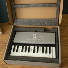 teclado sintetizador roland comprar usado  Enviando para Brazil