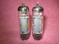 Matched pair phillips d'occasion  Expédié en Belgium