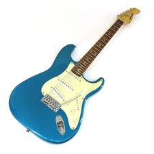 Guitarra elétrica Fernandes LE-1Z tipo Stratocaster vintage azul metálico usada comprar usado  Enviando para Brazil