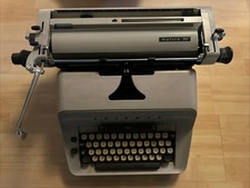 Triumph matura schreibmaschine gebraucht kaufen  Lahnstein