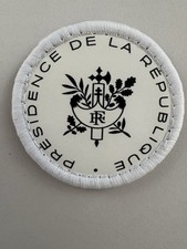 écusson élysée d'occasion écusson élysée d'occasion  Paris XIV