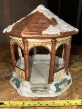 Vintage Mervyn’s Village Gazebo Quadrado Construção de Vila de Natal – 1991 Cerâmica comprar usado  Enviando para Brazil
