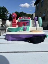 Vintage 1999 Hasbro Interactive Easy Bake Kitchen CD-ROM Conjunto de Placa SEM JOGO, usado comprar usado  Enviando para Brazil