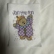 Chapéu de festa vintage urso de pelúcia bordado ponto cruz 6”x4,5”, usado comprar usado  Enviando para Brazil