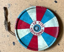 JEU YOYO ANCIEN TÔLE LE TITI PARISIEN COMMERCE BOURSE BRUXELLES CIRCA 1930 ? comprar usado  Enviando para Brazil