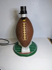 Camiseta vintage 1998 Sportscast NFL abajur de futebol caverna homem luz de mesa pontapé inicial comprar usado  Enviando para Brazil