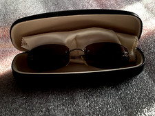 Lunettes soleil femme d'occasion  Paris IV