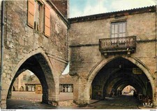 Monpazier place cornière d'occasion  Fruges