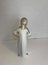 Lladro figurine girl for sale  Warren