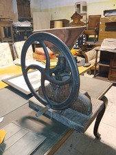 Antico macinacaffe volano usato  Italia