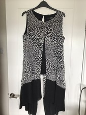 Bnwot julien macdonald for sale Bnwot julien macdonald for sale  SWANSEA