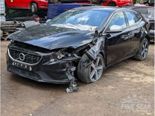 Volvo v40 black for sale  UK