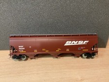 Funil coberto Walthers Mainline escala Ho BNSF Trinity 5161 BNSF #495283, usado comprar usado  Enviando para Brazil