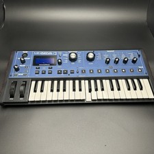 Novation mininova keyboard d'occasion  Expédié en Belgium