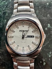 Nixon the automatic d'occasion  Lille-
